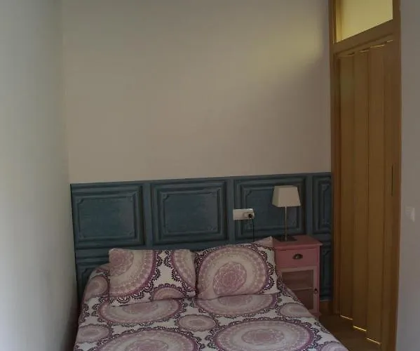 Edificio Del Siglo Xviii Restaurado La Ranita Salamantina * 살라망카