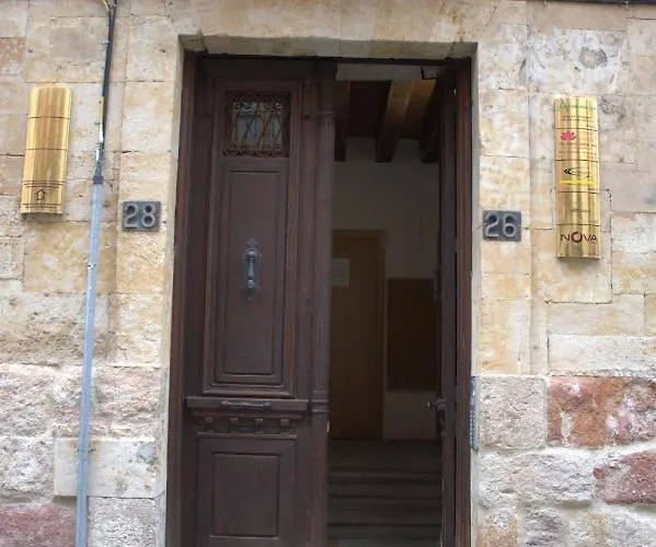 Edificio Del Siglo Xviii Restaurado La Ranita Salamantina 아파트 살라망카